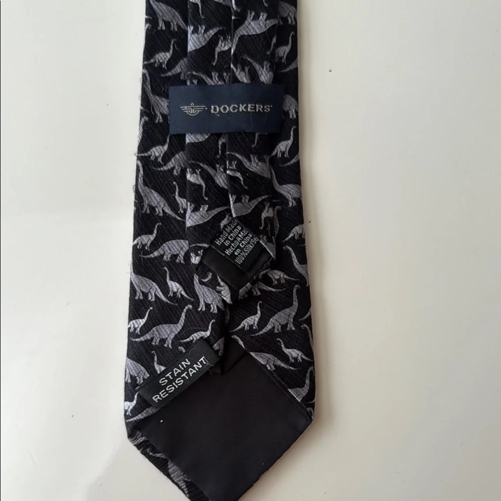 Boys 14” Clip-on Neck Tie Dockers Dinosaur Print 100% Silk